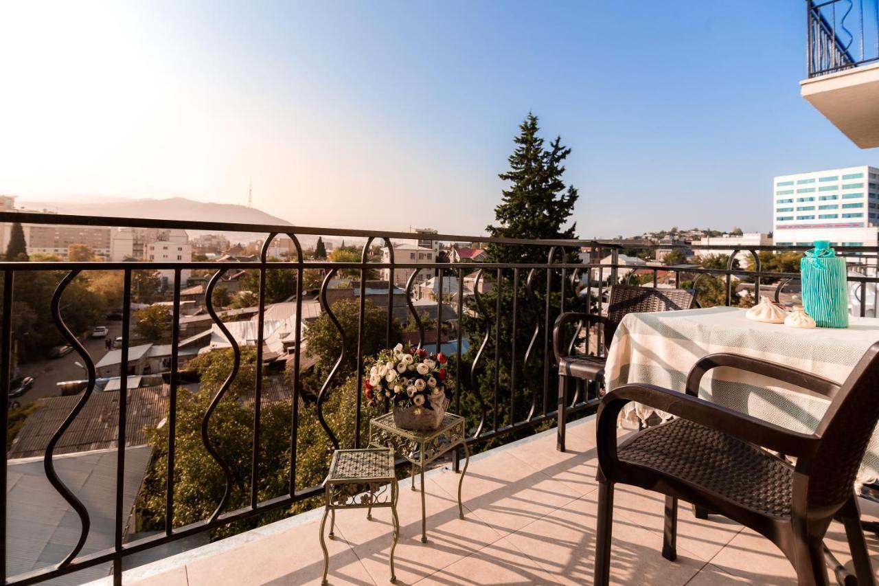 Dat Exx Apartments Tbilisi Exterior foto